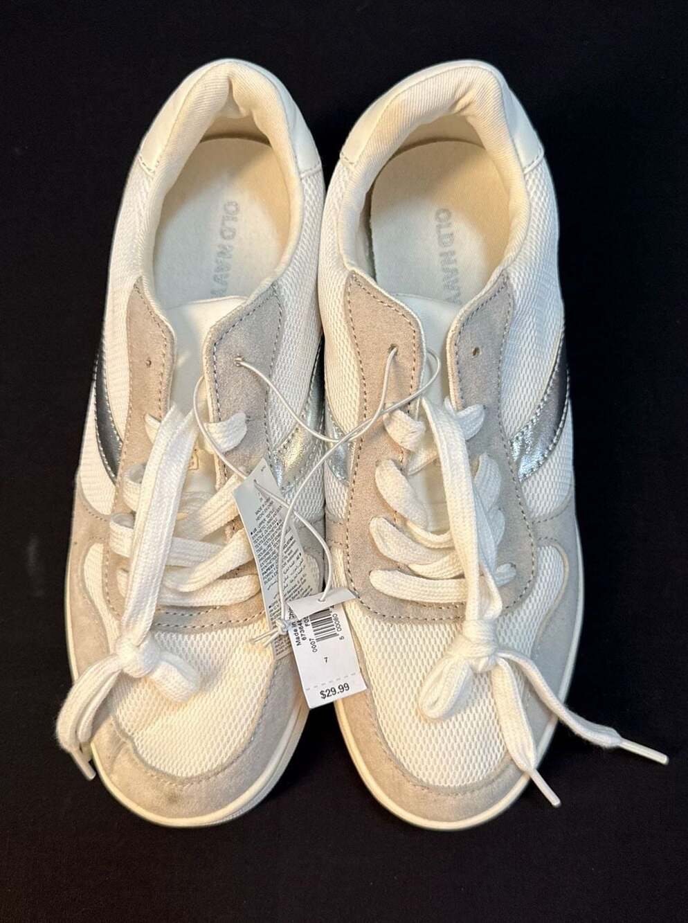 Old Navy Soft-Brushed Faux-Suede Metallic Accent Sneaker Size 7